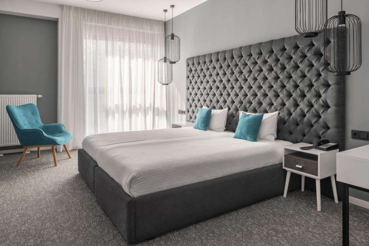 City Inn Lviv Smart Hotel Vynnyky Ngoại thất bức ảnh