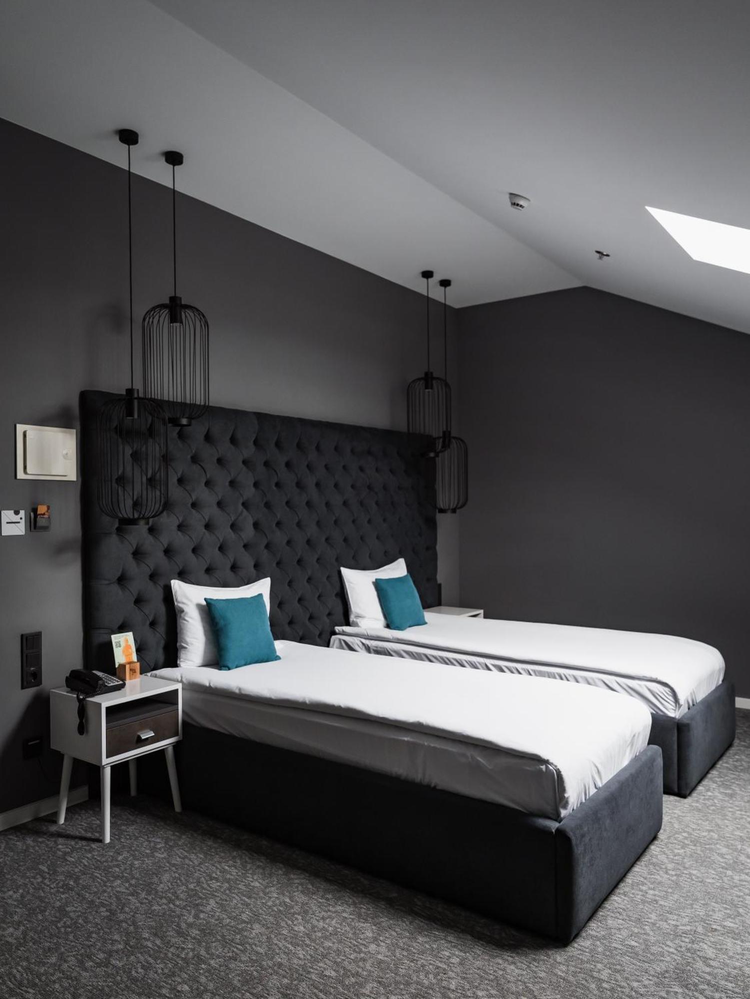 City Inn Lviv Smart Hotel Vynnyky Ngoại thất bức ảnh